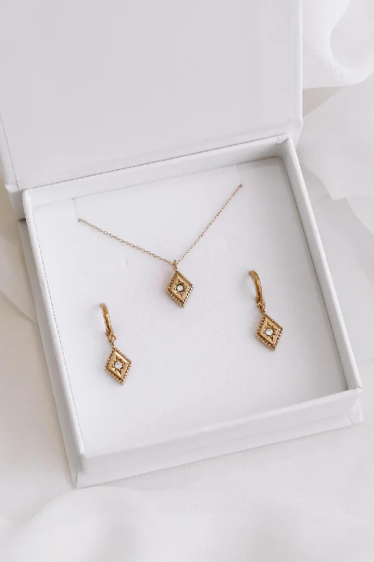 Flash Sale On Exquisite Jewelry – Don't Miss Out Cordelia Bundle - Gold or Silver Stainless Steel