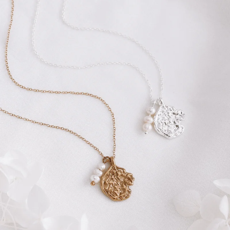 Limited-Time Jewelry Sale – Elegant Styles At Less Davina - Stainless Steel Gold or Silver Necklace Limited-Time Jewelry Sale – Elegant Styles At Less Davina - Stainless Steel Gold or Silver Necklace
