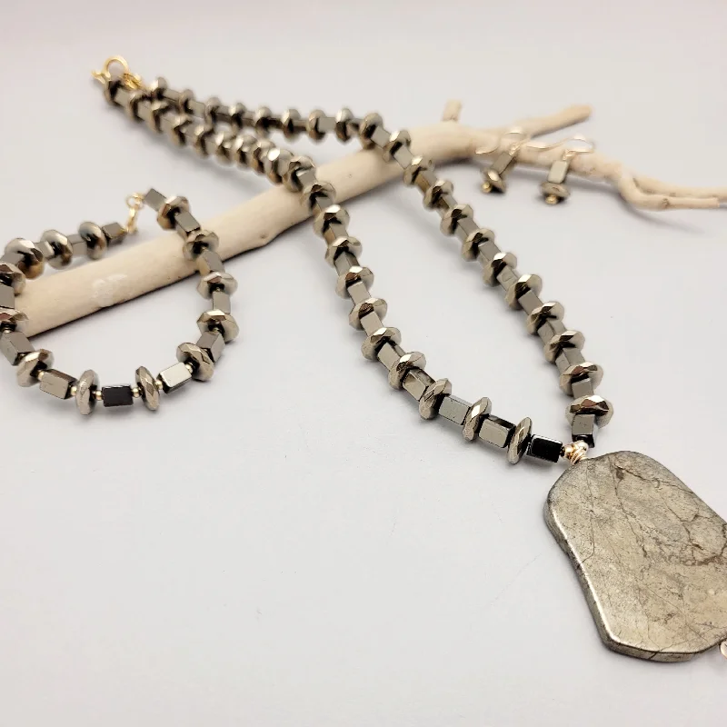 Your Perfect Accessory Now At The Best Price Hematite with Pyrite Pendant Necklace