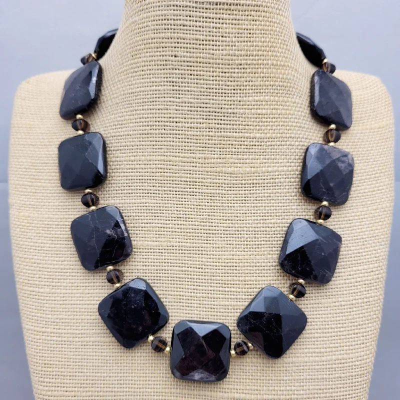 Exclusive Jewelry Sale – Grab Timeless Pieces Now Labradorite Squares