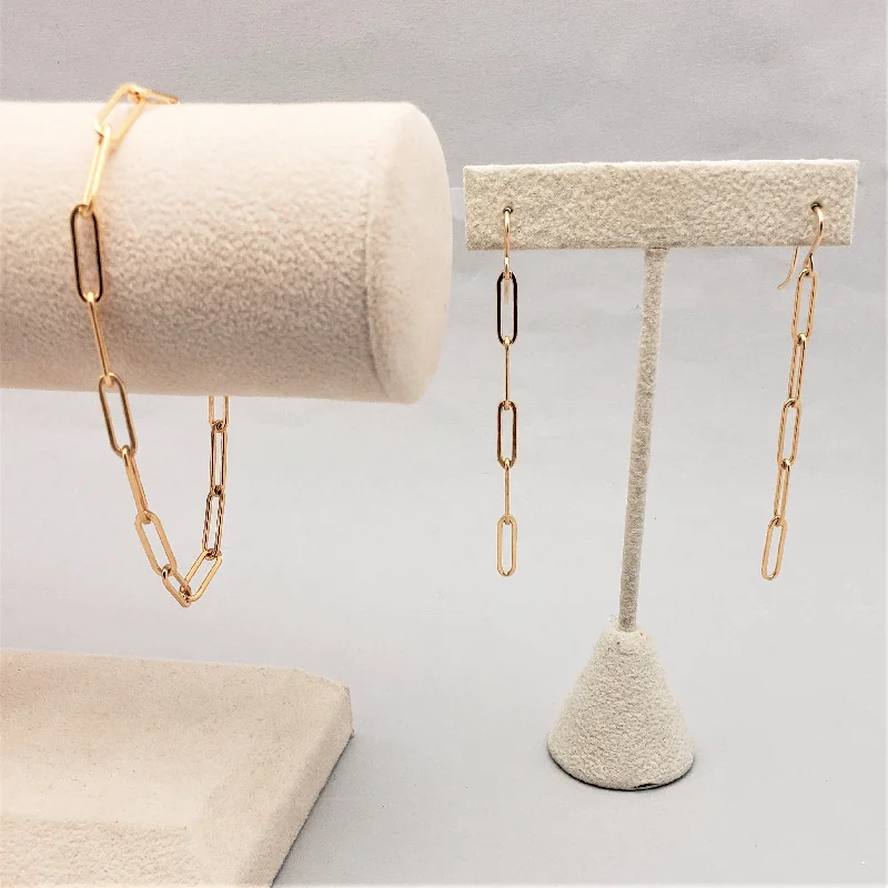 Grab Your Favorite Jewelry At The Lowest Prices Large Gold Filled Paperclip Chain Collection Grab Your Favorite Jewelry At The Lowest Prices Large Gold Filled Paperclip Chain Collection