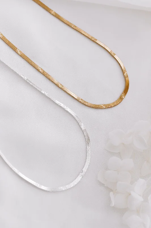 Unlock Unbeatable Jewelry Deals Before They’Re Gone Rayna - Stainless Steel Gold or Silver Necklace Unlock Unbeatable Jewelry Deals Before They’Re Gone Rayna - Stainless Steel Gold or Silver Necklace