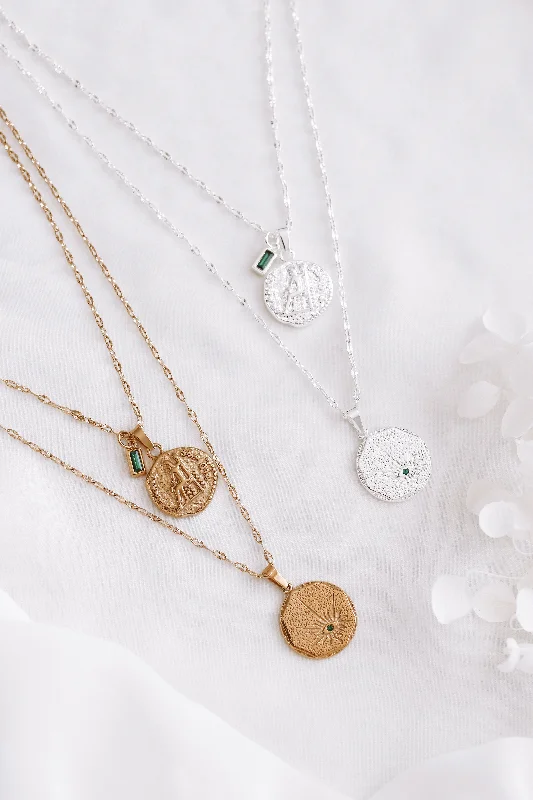 Luxury Jewelry Sale – Elegant Styles At Unbeatable Prices Rory - Gold or Silver Stainless Layered Necklace Luxury Jewelry Sale – Elegant Styles At Unbeatable Prices Rory - Gold or Silver Stainless Layered Necklace