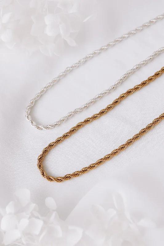 Modern Jewelry At Exclusive Discounts – Shop Today Serena - Stainless Steel Gold or Silver Necklace Modern Jewelry At Exclusive Discounts – Shop Today Serena - Stainless Steel Gold or Silver Necklace