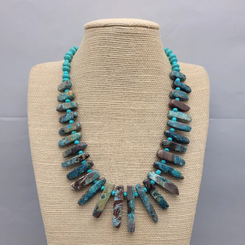 Celebrate Every Occasion With Sparkling Savings Turquoise Spikes Necklace