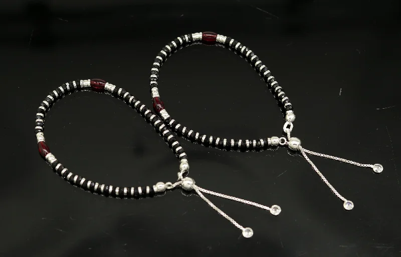 Flash Sale On Exquisite Jewelry – Don't Miss Out 7 inches long handmade 925 sterling silver fabulous silver beads, black stone adjustable customized charm bracelet for girl's gifting sbr173