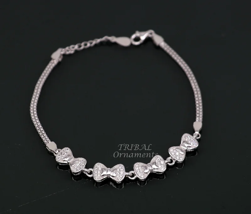 Sparkle In Style With Our Best Jewelry Deals 925 sterling silver handmade link chain Bracelet for girl's, Dainty Silver Bracelet, Chain Bracelet Gift For Women's bride jewelry  sbr383